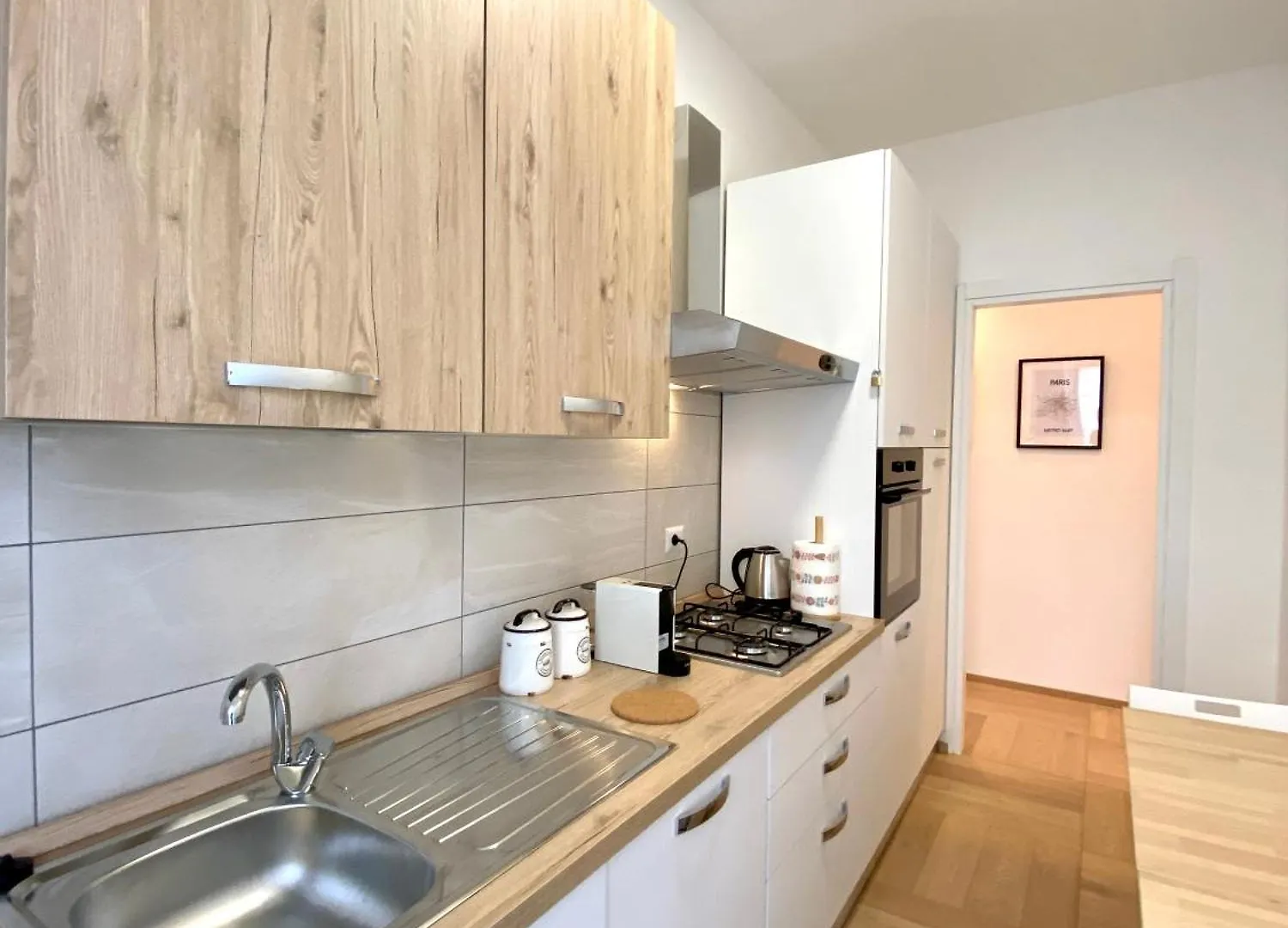 Faenza 18, A Cozy Apartment Milano 0*,  Italia