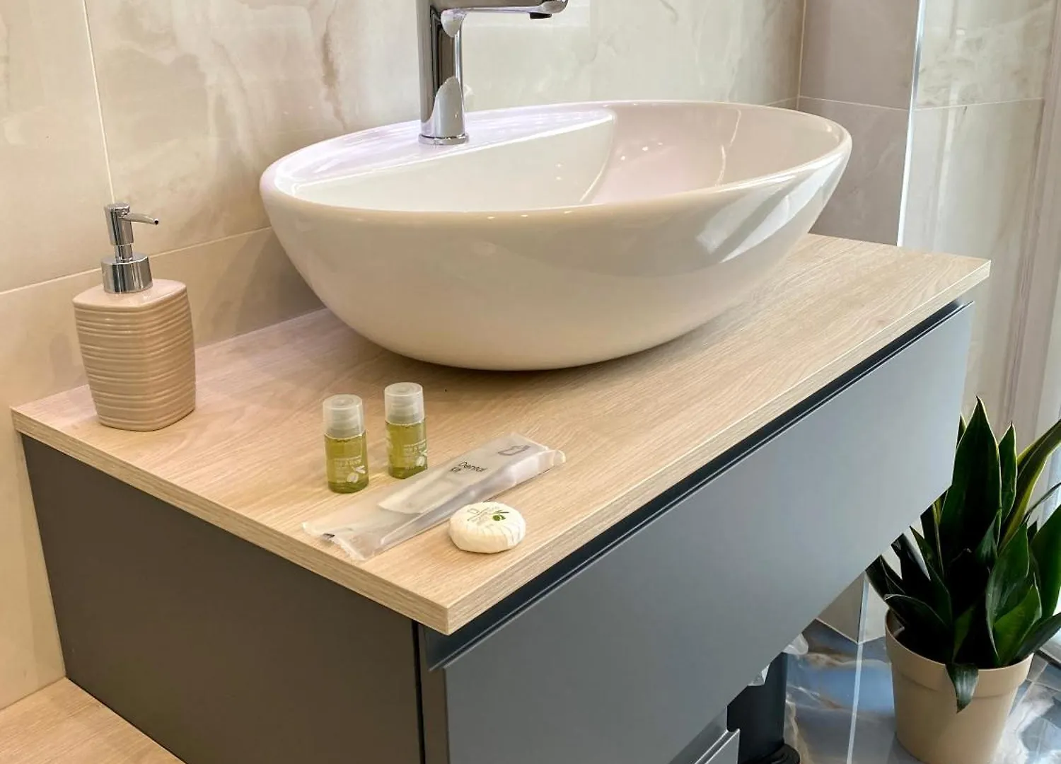 Faenza 18, A Cozy Apartment Milano Italia